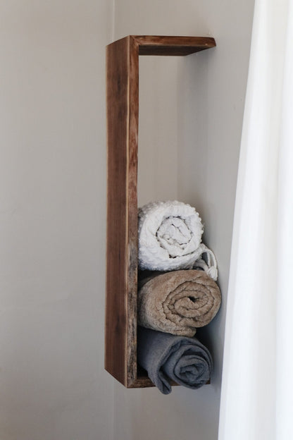 Live Edge Sheesham Waterfall Shelf – Handmade Solid Wood Towel Shelf & Wall Display